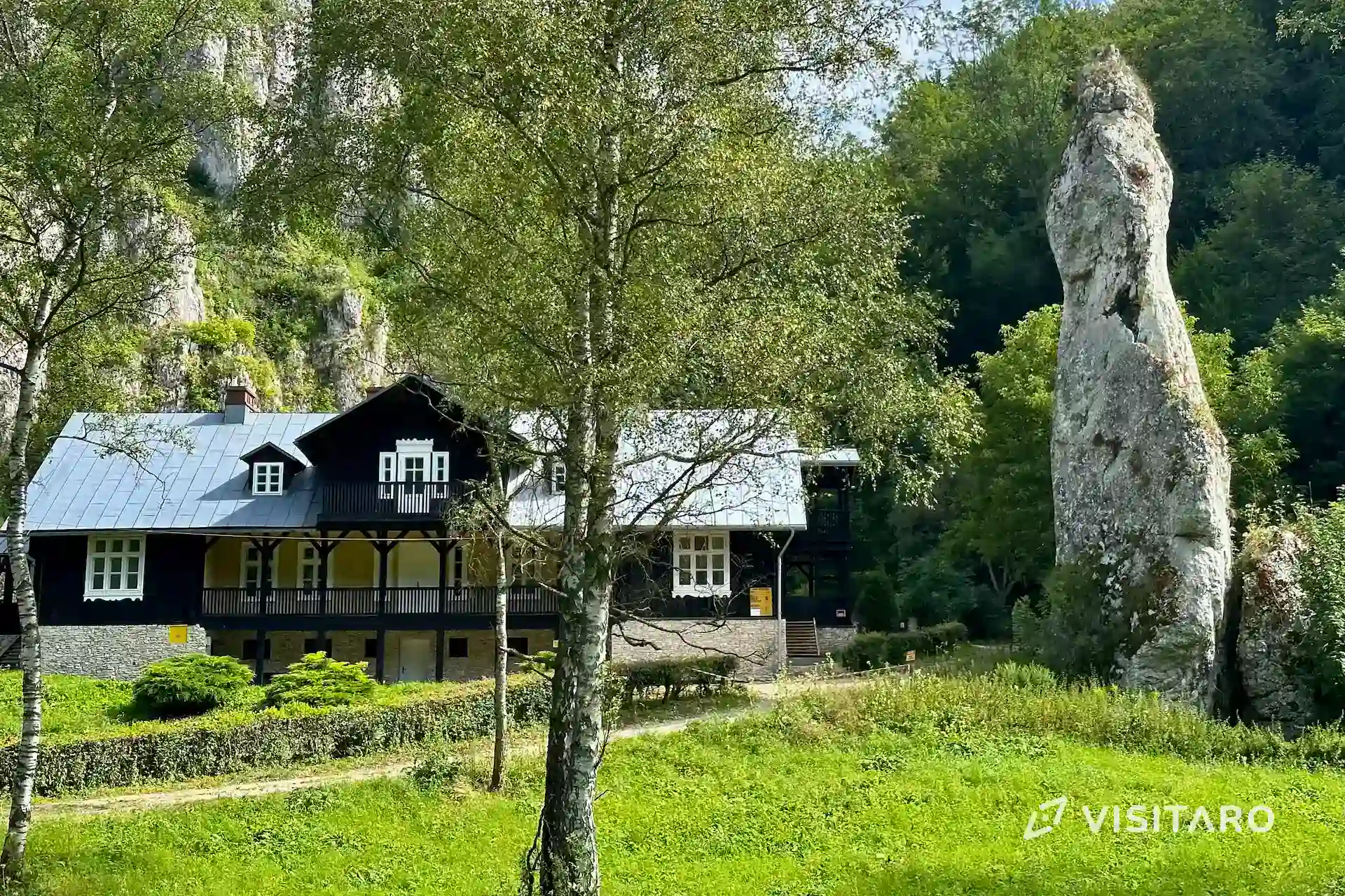 Maczuga Herkulesa, Brama Krakowska, Rękawica i inne niesamowite formacje skalne w Ojcowskim Parku Narodowym Igła Deotymy i willa Pod Koroną