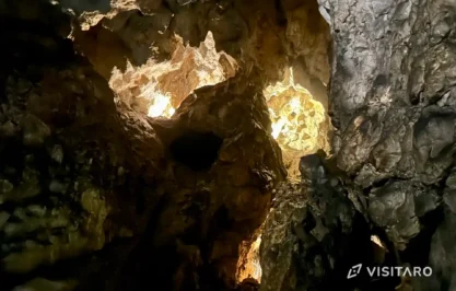 Jaskinia Wierzchowska, skalna czaszka