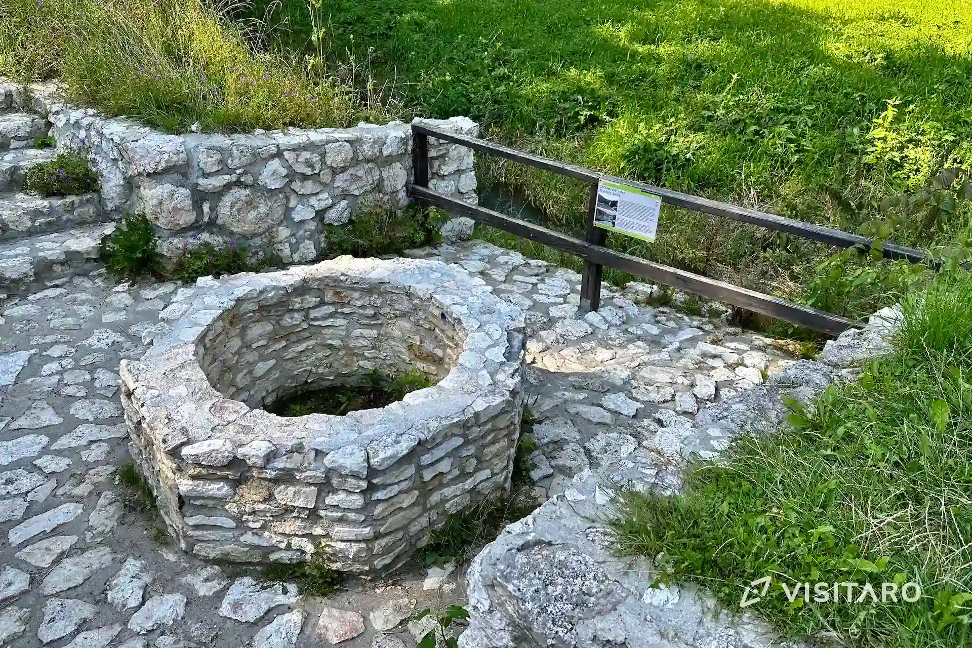 Kaplica na Wodzie. Miejsce kultu ponad strumieniem Źródło św. Jana, wtórne, Ojców