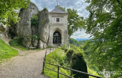 Zamek w Ojcowie, wieża bramna, Ojcowski Park Narodowy